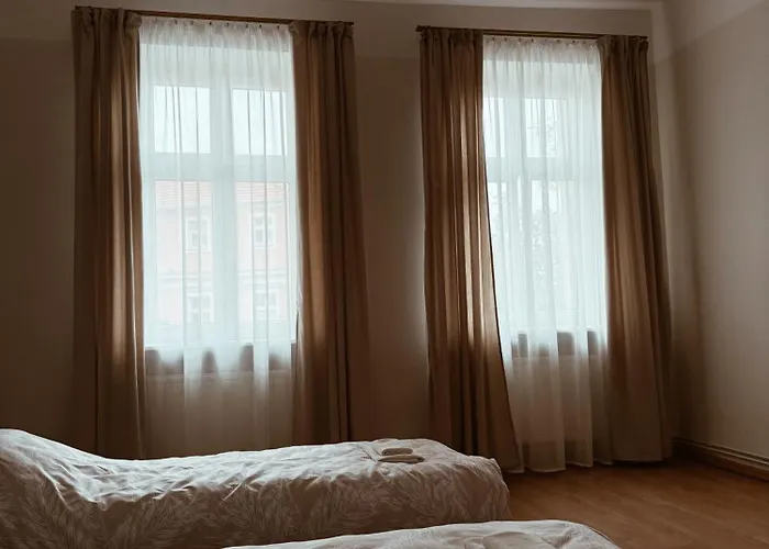 Na Gnieznienskim Rynku グニェズノ